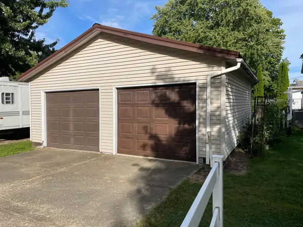 404 1st ST NW, Grand Meadow, MN 55936