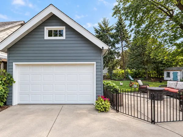 414 Dacota ST, Winona, MN 55987