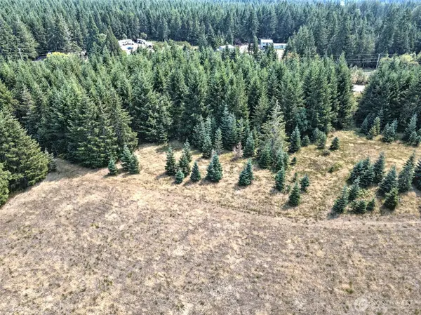 8391 E State Route 3, Shelton, WA 98584