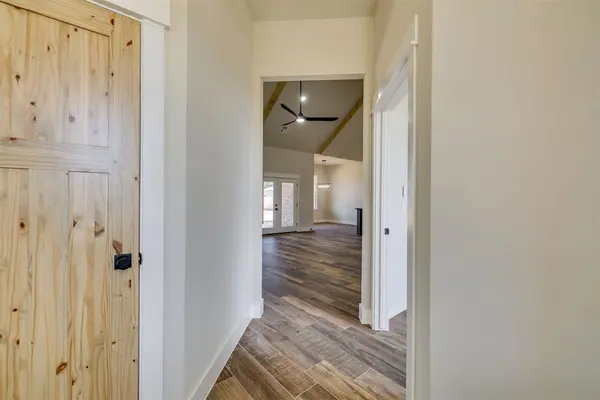 1900 cattle DR, Guthrie, OK 73044