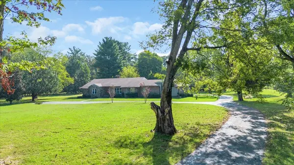 219 Cat Creek Rd, Manchester, TN 37355