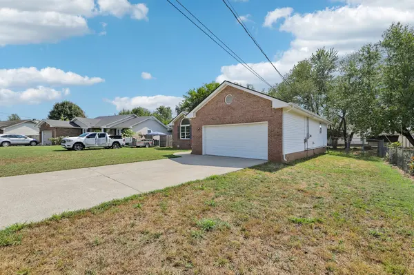 3316 Mallard Dr, Clarksville, TN 37042