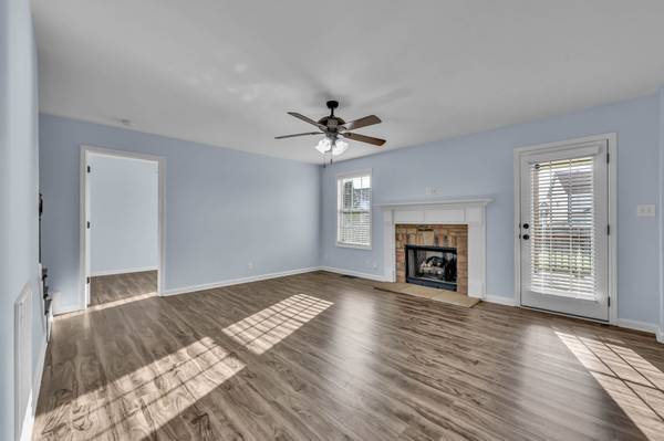 3762 Suiter Rd, Clarksville, TN 37040