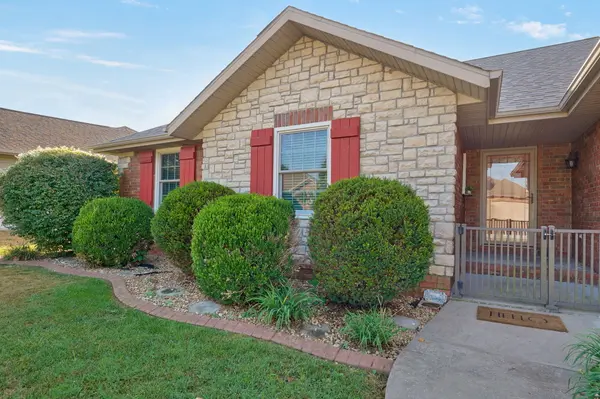 736 N Allison ST, Nixa, MO 65714