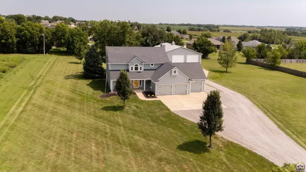 1210 E 2142 Road, Eudora, KS 66025