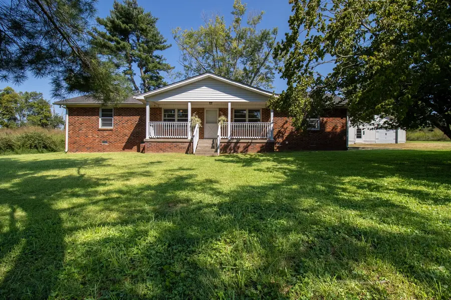 7840 Melton Rd, White House, TN 37188