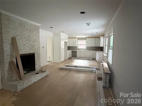 1236 Beechdale DR, Charlotte, NC 28212