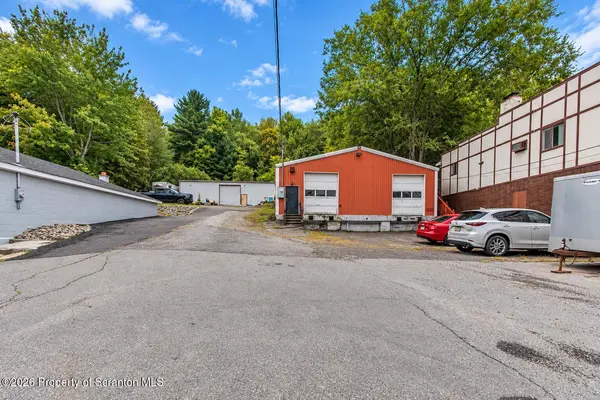 446 N Main, Archbald, PA 18403
