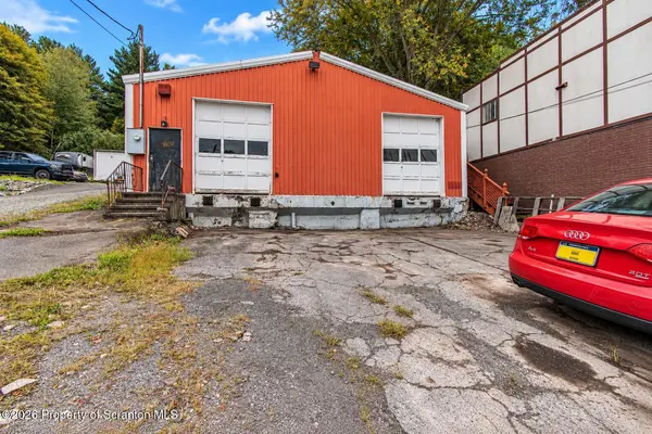 446 N Main, Archbald, PA 18403