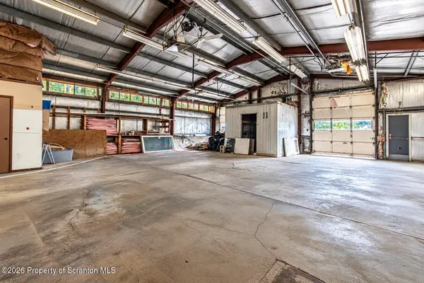 446 N Main, Archbald, PA 18403