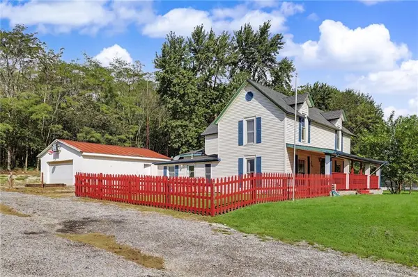 23460 Interurban RD, Dearborn, MO 64439