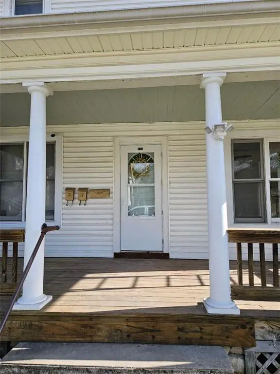 435 Benton AVE, Excelsior Springs, MO 64024
