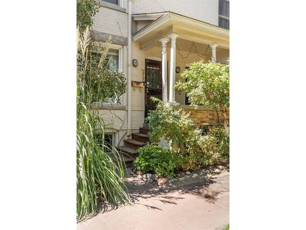 717 Logan, Denver, CO 80203