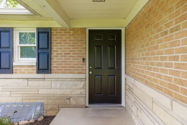 4806 Staughton DR, Indianapolis, IN 46226