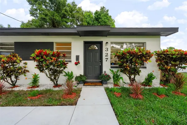 327 BARBARA CIR, Belleair, FL 33756