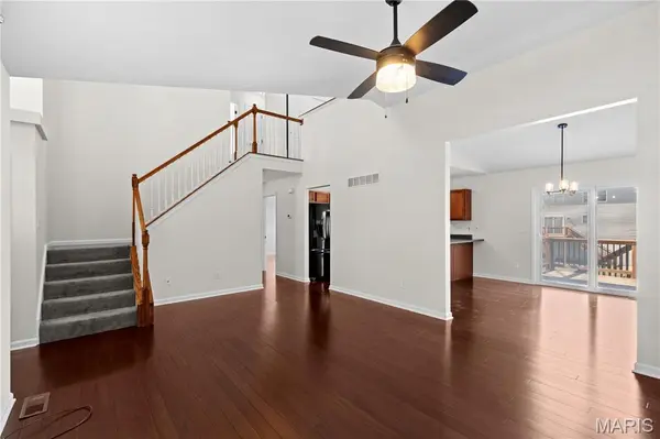 51 E Homefield Point CT, O'fallon, MO 63366