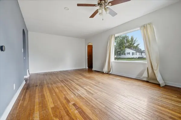 306 E Columbia ST, Danvers, IL 61732