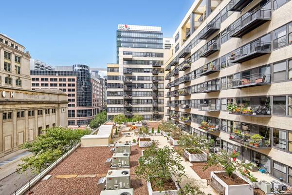130 S Canal ST #419, Chicago, IL 60606