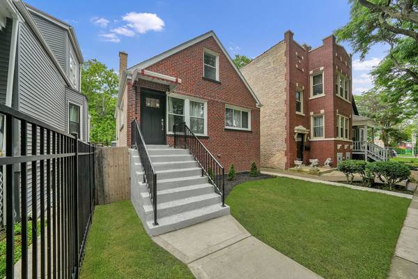 6345 S Honore ST, Chicago, IL 60636
