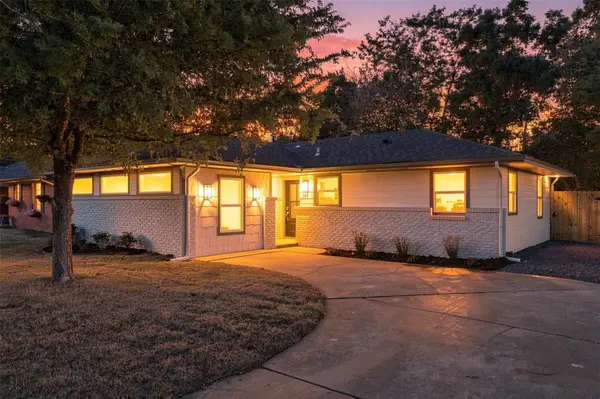 1511 Avondale DR, Norman, OK 73069