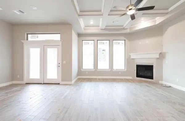 9001 Stark ST, Edmond, OK 73007