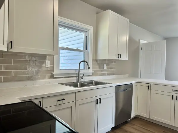 426 JACKSON ST, Waupun, WI 53963