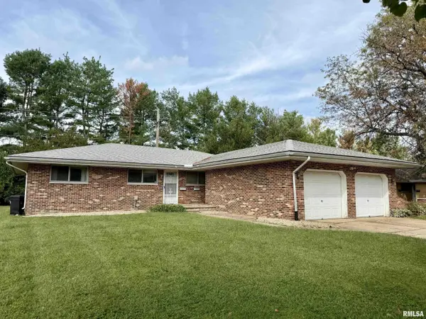 1209-1211 Interlacken RD, Springfield, IL 62704