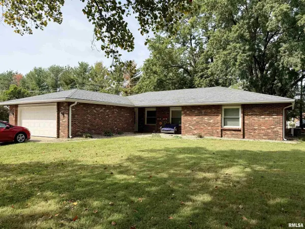1133-1135 Interlacken RD, Springfield, IL 62704