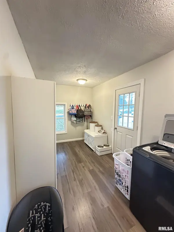 500 Alba LN, Cobden, IL 62920