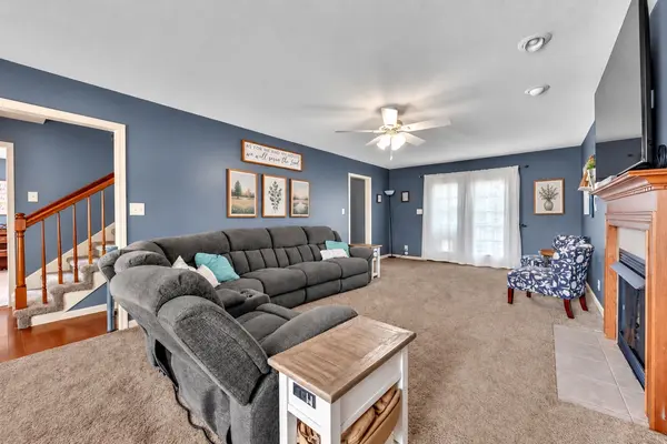 943 Commission Dr, Clarksville, TN 37042