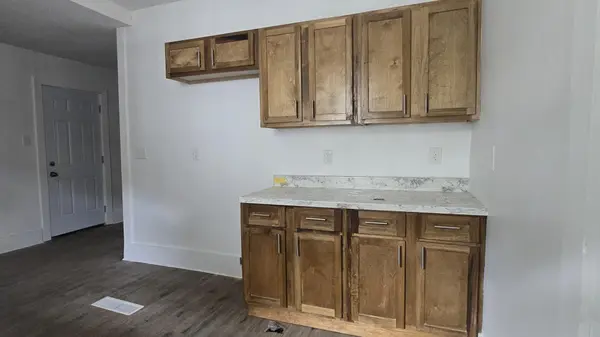 1251 LAMAR AVE, Memphis, TN 38104