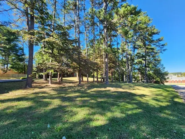 395 River Road, Decatur, TN 37322