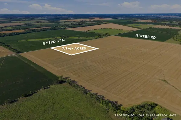 Lot 4 E Prairie Creek Estates, Valley Center, KS 67147