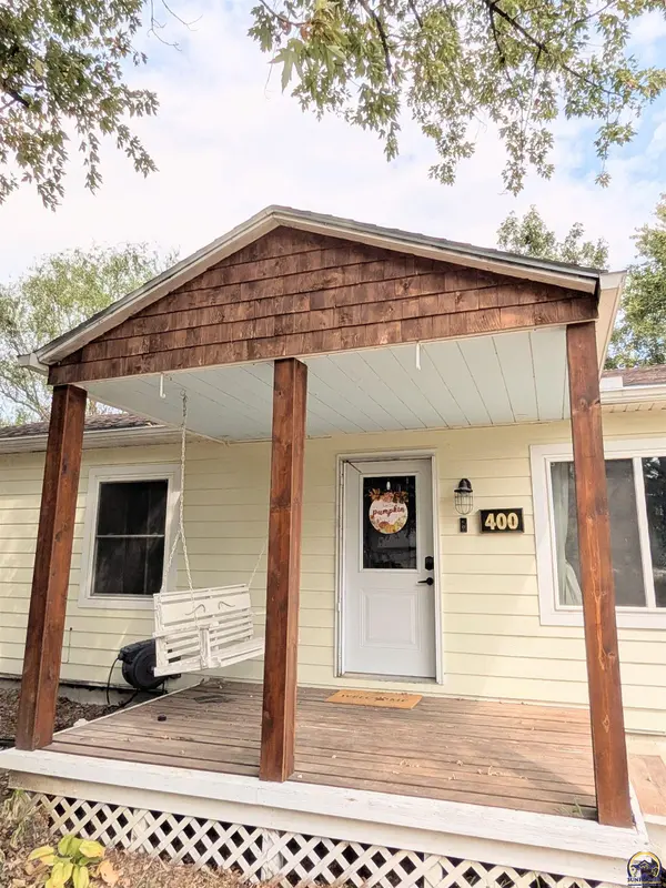 400 W 7th St, Lebo, KS 66856