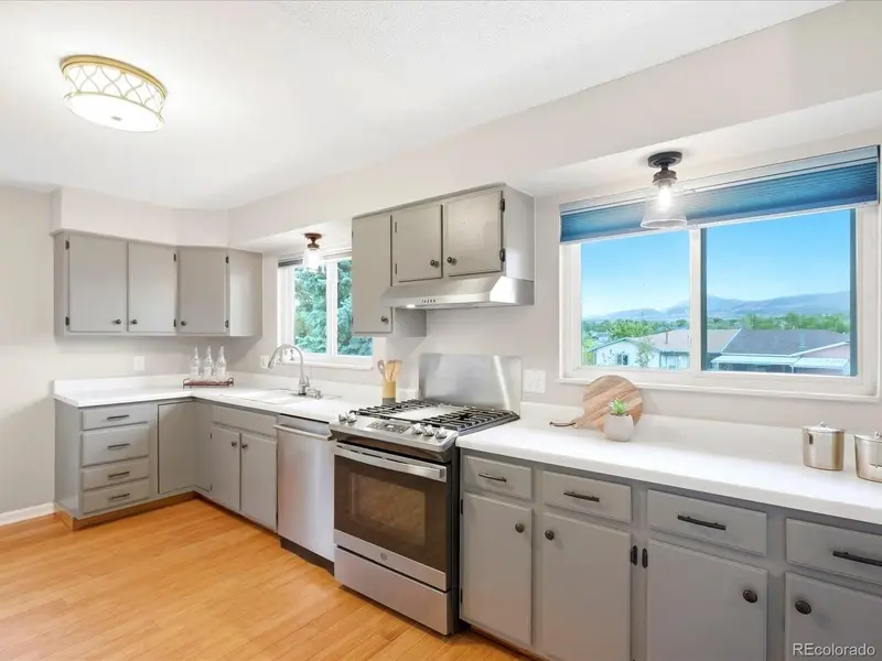 16839 W 14th, Golden, CO 80401