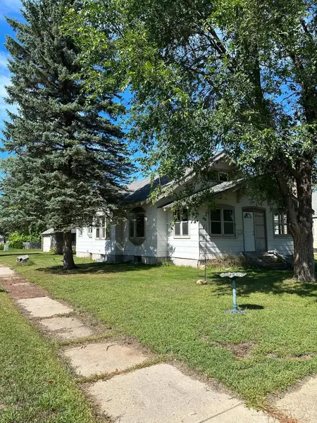 227 3rd ST SW, Staples, MN 56479