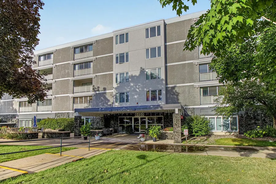 6450 York AVE S #516, Edina, MN 55435