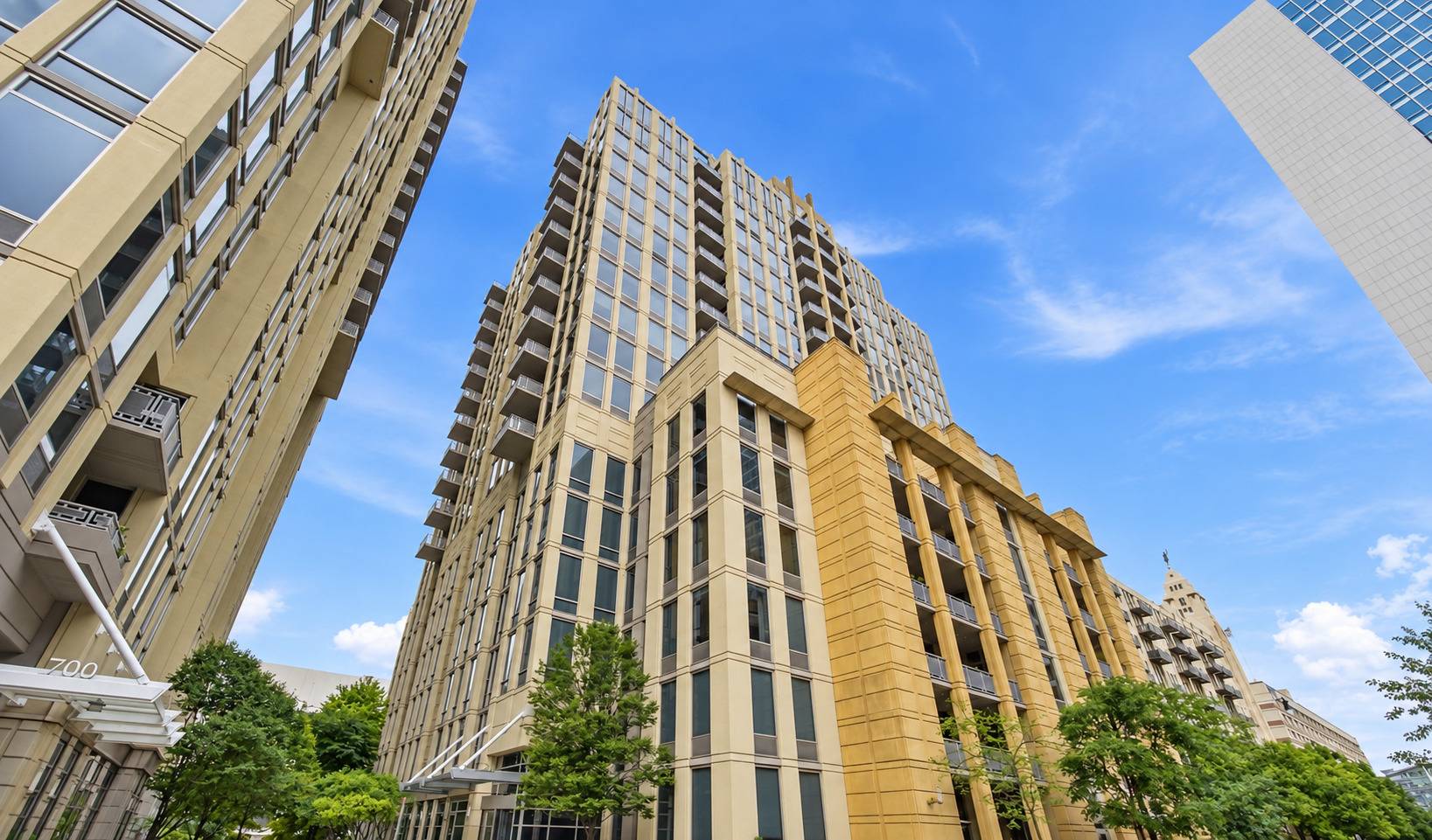 720 N Larrabee ST #1509, Chicago, IL 60654