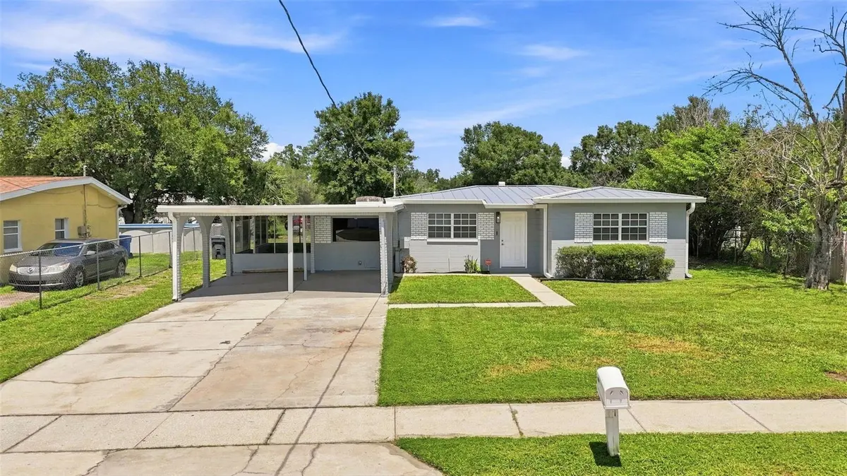 8326 ENDIVE AVE, Tampa, FL 33619
