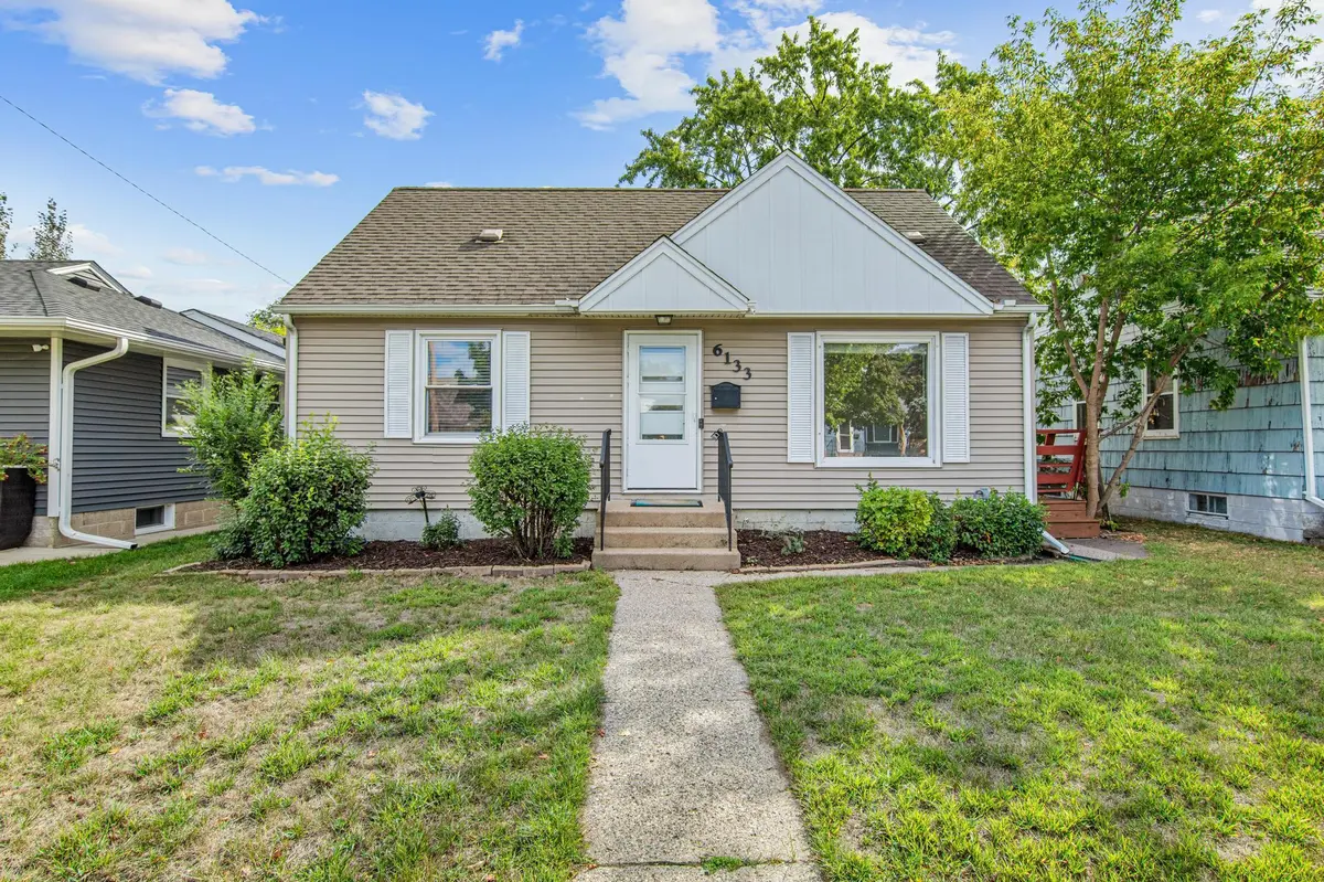 6133 Thomas AVE S, Minneapolis, MN 55410
