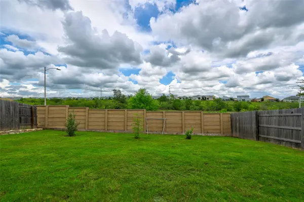 11007 Strawberry Roan DR, Manor, TX 78653