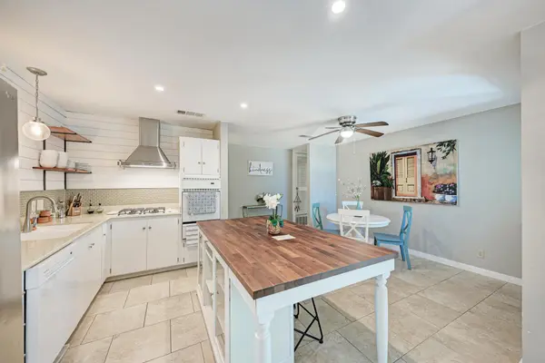 6810 Langston DR, Austin, TX 78723