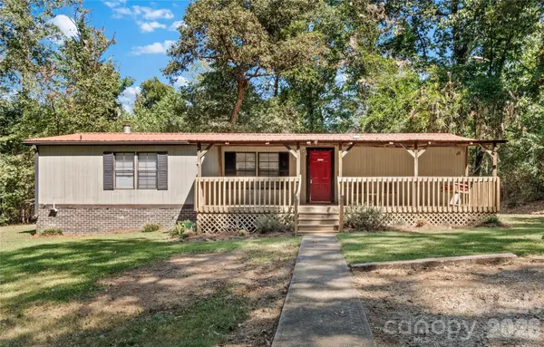 3508 Lottie B RD, Jonesville, NC 28642