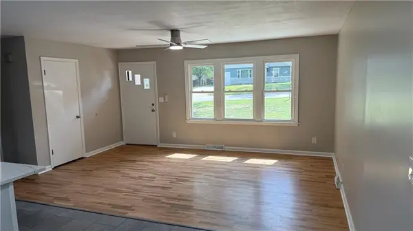 709 Broad ST, Warrensburg, MO 64093