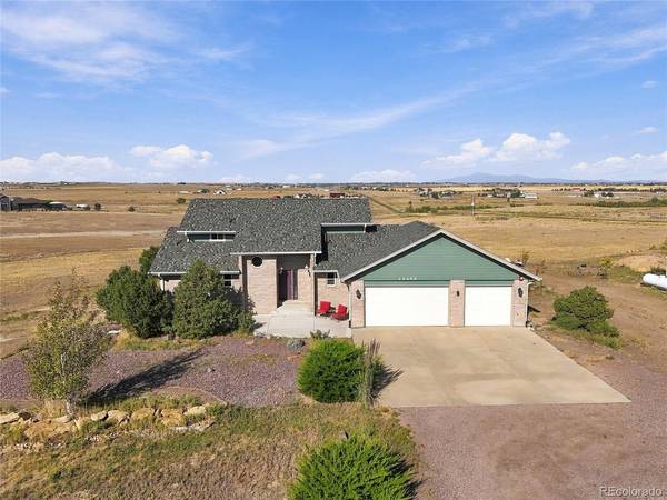 15175 Almstead, Hudson, CO 80642