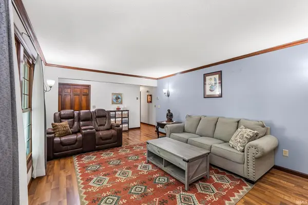 1234 N Shagbark DR, Warsaw, IN 46582