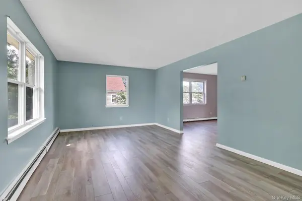 231 Columbus BLVD, Amityville, NY 11701