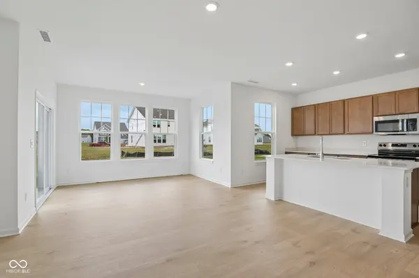 434 Chester LN, Pittsboro, IN 46167