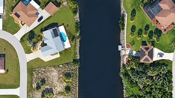 18114 PETOSKEY CIR, Port Charlotte, FL 33948