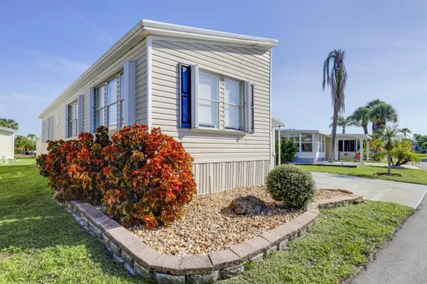 2100 KINGS HWY #643, Port Charlotte, FL 33980